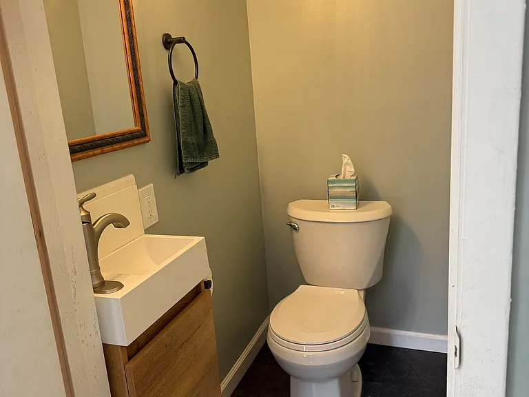 110 W Onota St #5 — Photo 8