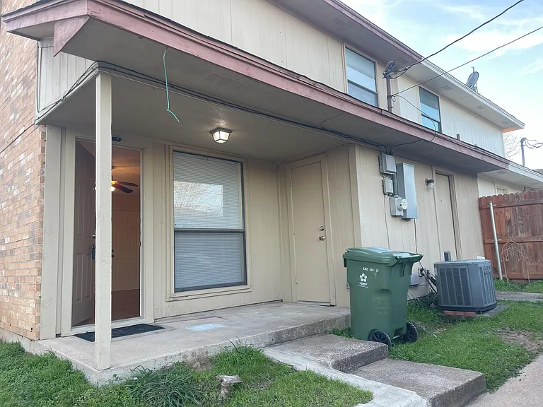 5719 Red Cactus Ct — Photo 13
