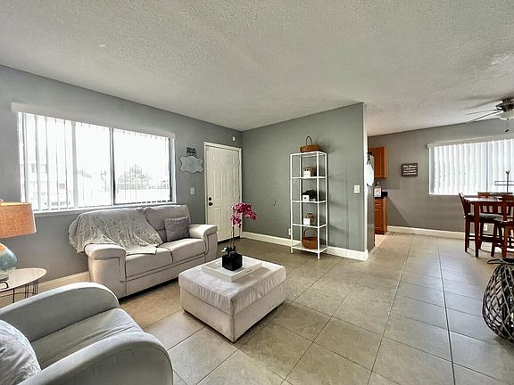 3rd image of 600 Nottingham Circle