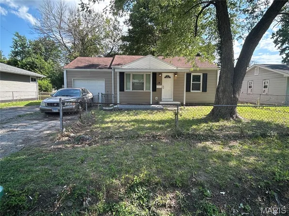 14 Hissrich St, Cahokia, IL 62206