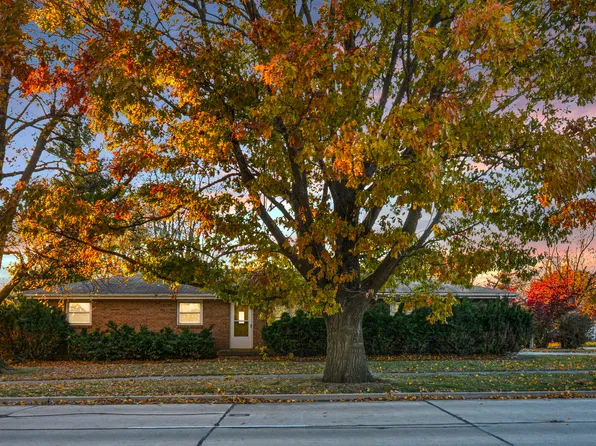 1303 N Beech St, Normal, IL 61761