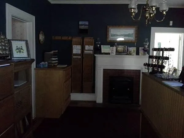 220 N Main St — Photo 8