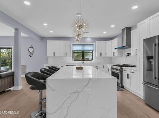 6 Orchard St, Marlboro, NJ 07746