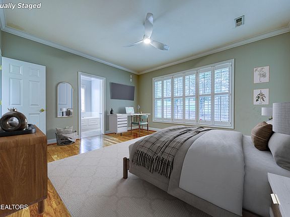 3rd image of 5301 Windingbrooke Ln