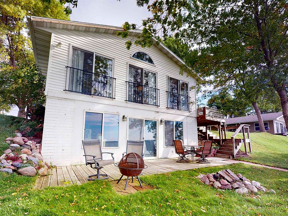 25301 McClelland Dr, Spirit Lake, IA 51360 Zillow