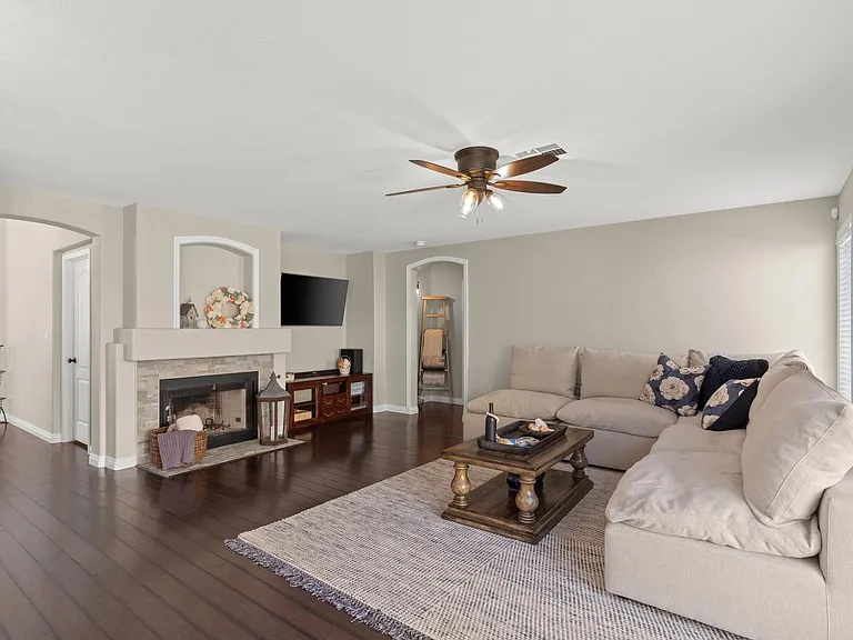 2417 Shady Vista Dr — Photo 11