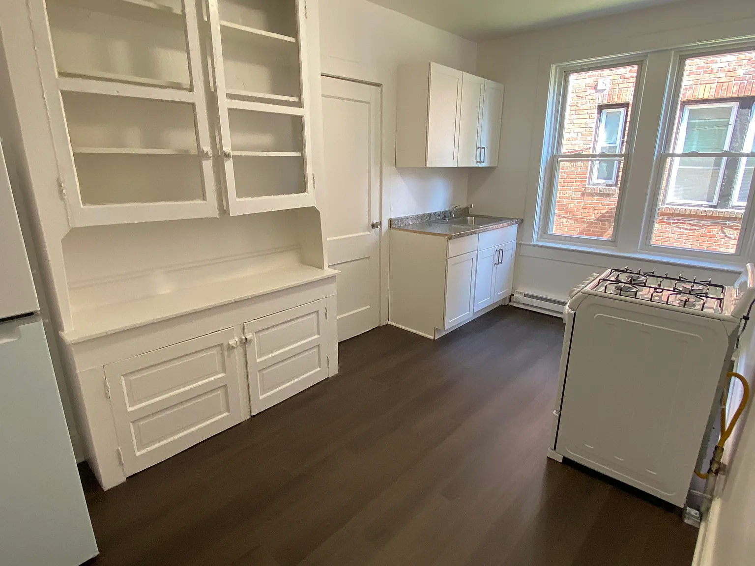 1 bed, $1,275 — Photo 3