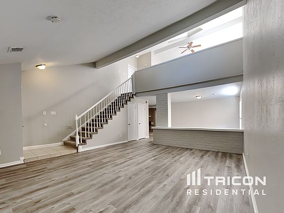 4th image of 12910 Skymeadow Dr