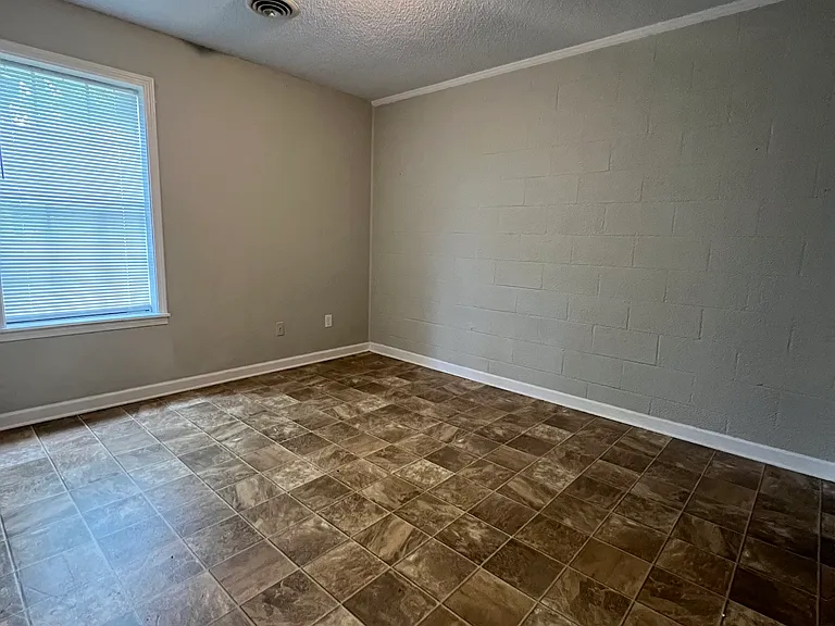 121 Nashway St #13 — Photo 9