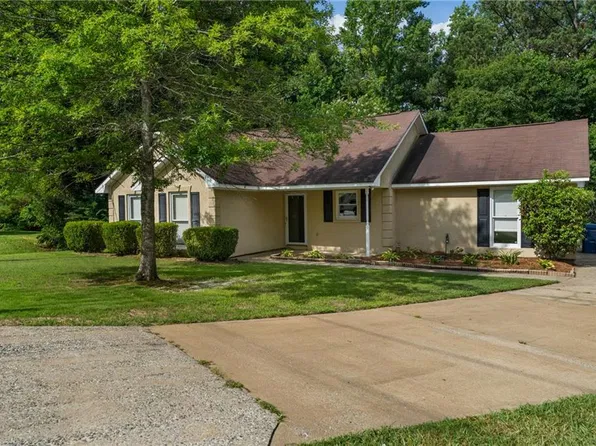 157 Lee Road 998, Phenix City, AL 36870