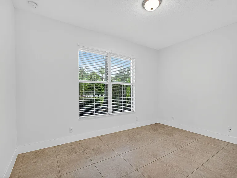 7089 Edison Pl — Photo 3