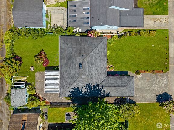 4th image of 528 Wetmore Avenue