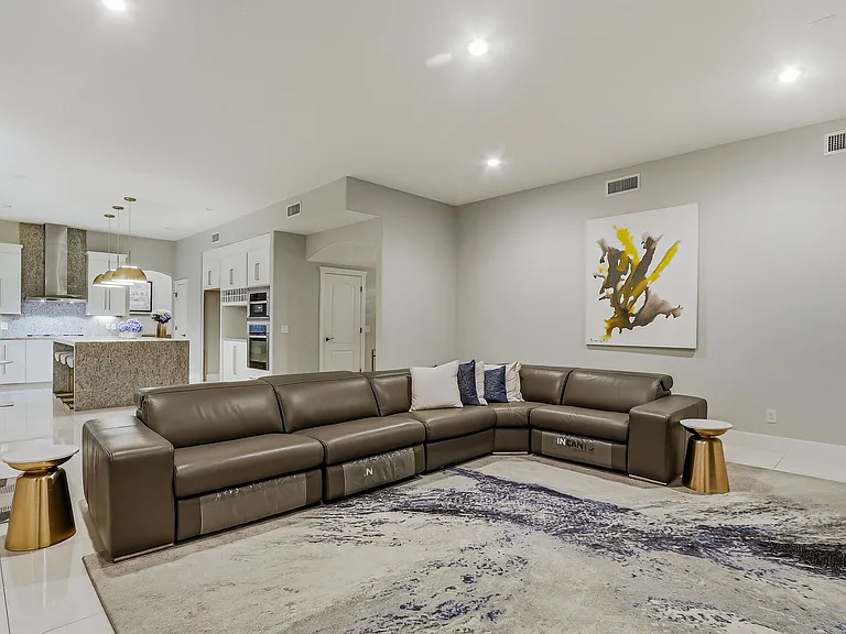 1297 Cypress Ridge Dr — Photo 34