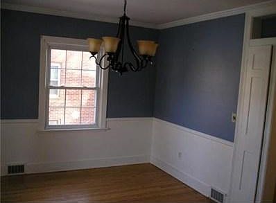 3rd image of 431 Southwood Dr