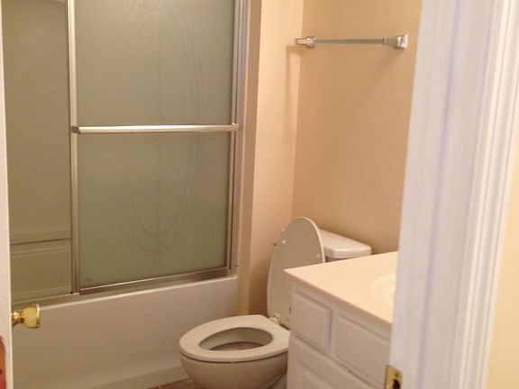 full bath upstairs