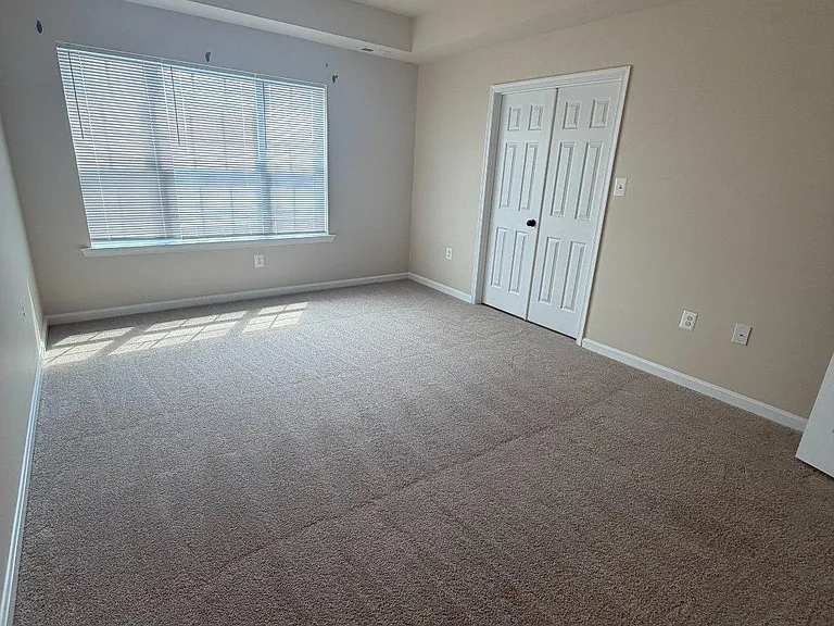 45632 Bethfield Way — Photo 13