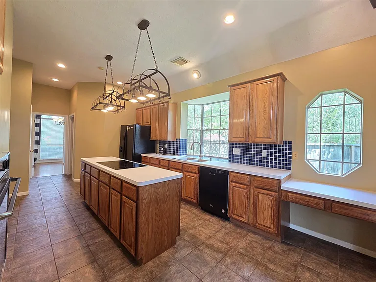6903 Springcrest Ct — Photo 33