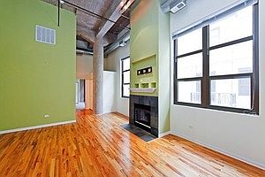 2nd image of 758 N Larrabee St APT 204