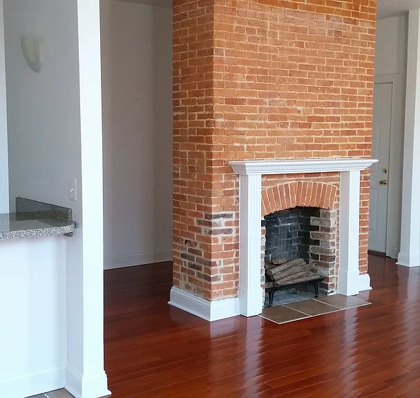 1039 N Calvert St — Photo 6
