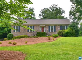 3736 Valley Head Rd, Mountain Brook, AL 35223