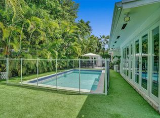 285 Glenridge Rd, Key Biscayne, FL 33149