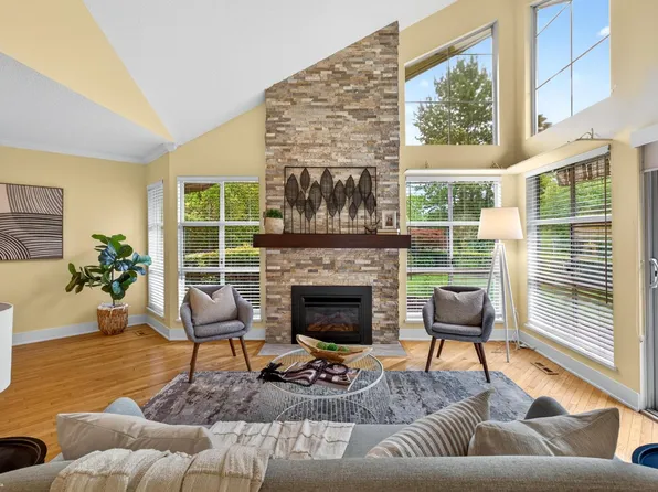 12021 Boundary Dr S, Surrey, BC V3X 2B5