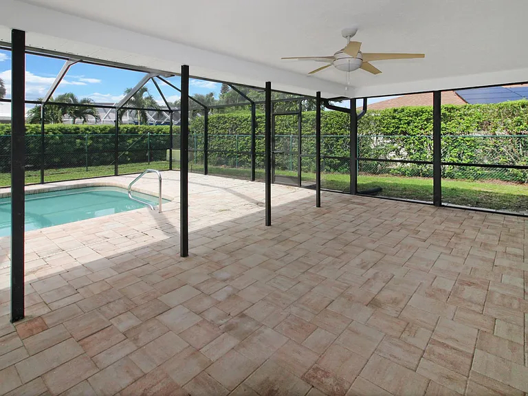 1036 N Cypress Point Dr — Photo 20