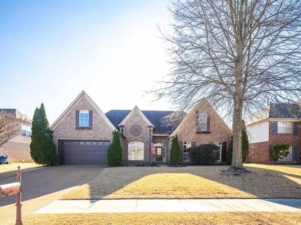 10251 Carly Dr, Lakeland, TN 38002