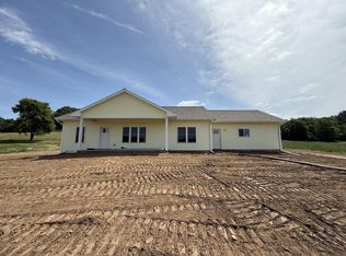 N2577 Pine Tree Rd, Monroe, WI 53566
