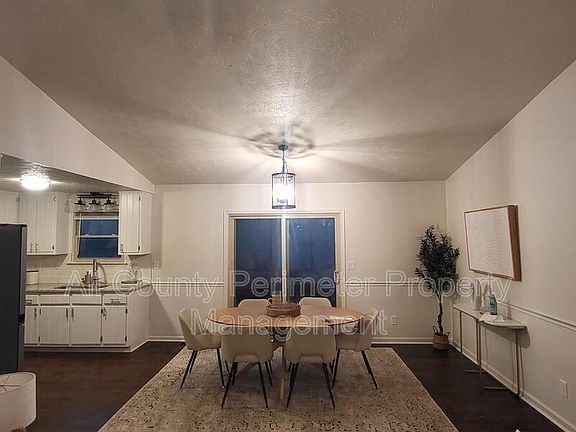 5th image of 3992 Joshua Ln