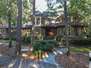 250 Valleyfield Ln, Southern Pines, NC 28387