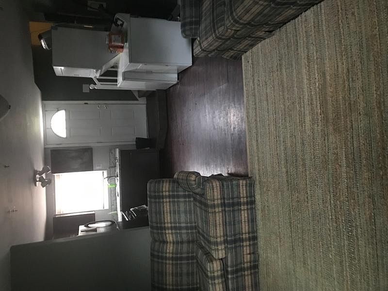 1st image of 1011 E Chester St #B