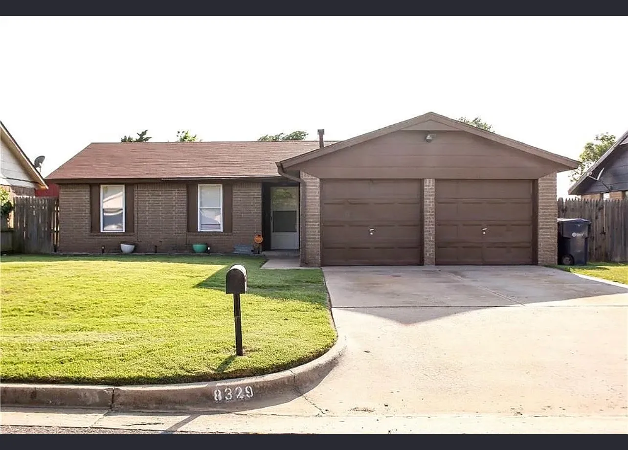 3 bed, 1238 sqft, $1,550 — Photo 1