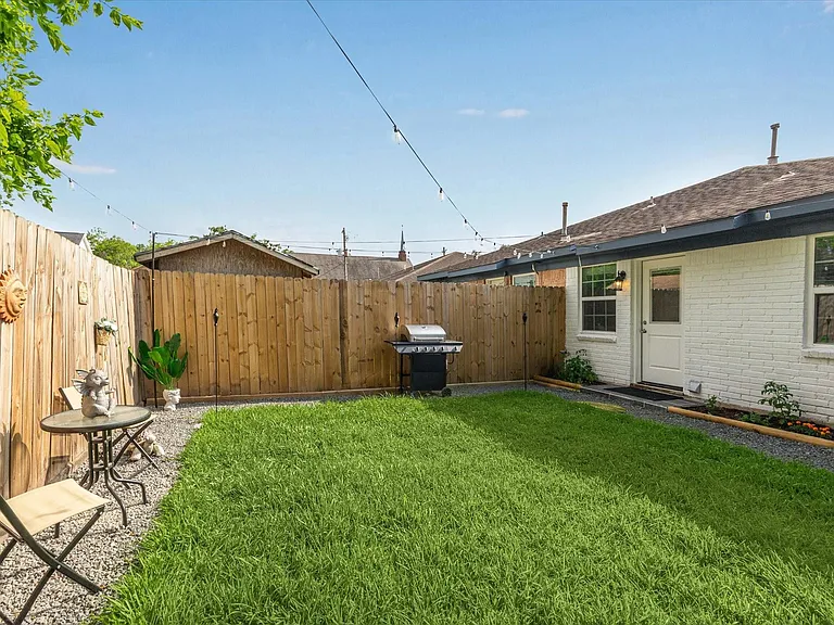 3808 Cochran St — Photo 14