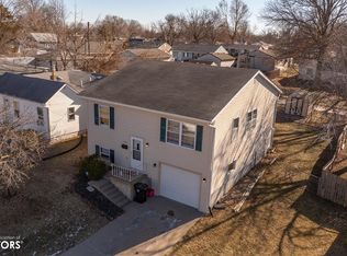 220 Carter Ave, Ottumwa, IA 52501