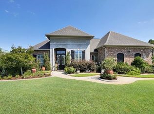 546 Place St, Covington, LA 70433