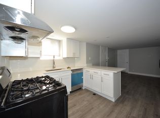 3257 S Emerald Ave, Chicago, IL 60616