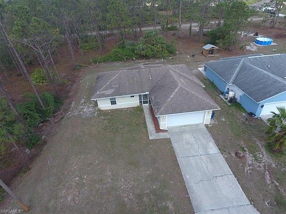 2nd image of 1113 Venetia St E