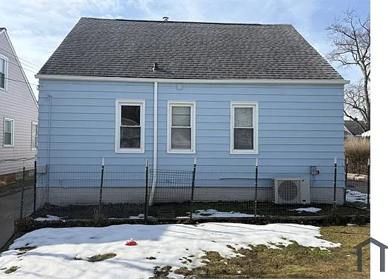 5125 Arch St — Photo 12