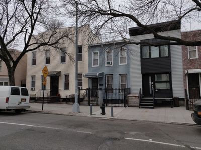 696 6th Ave, Brooklyn, NY, 11215
