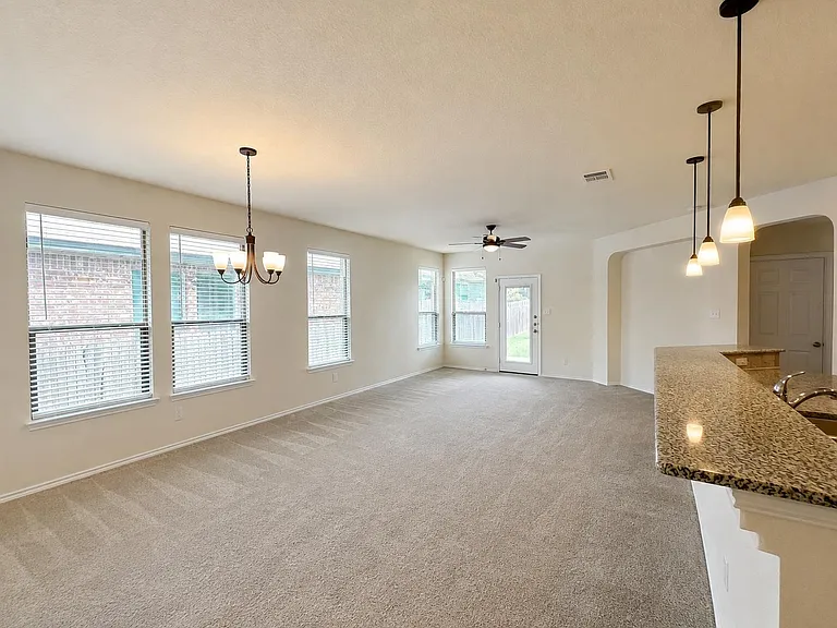 405 Kaden Prince Dr — Photo 5