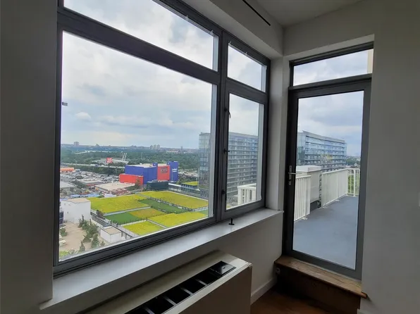 40-28 College Point Boulevard #Ph111, Flushing, NY 11354