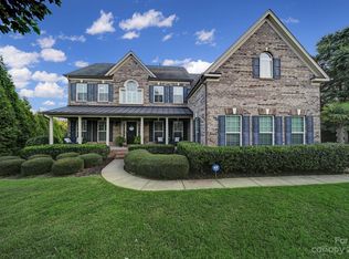 2025 Colchester Ct, Belmont, NC 28012