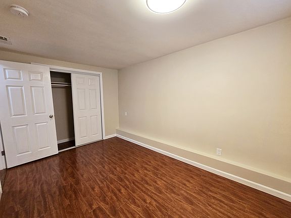 5th image of 264 Faxon Ave