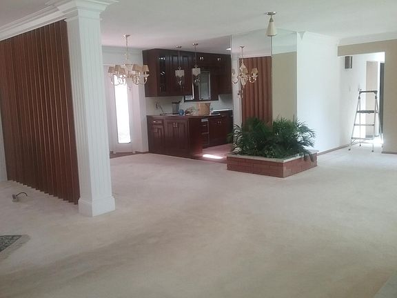 To dining and kitchen 