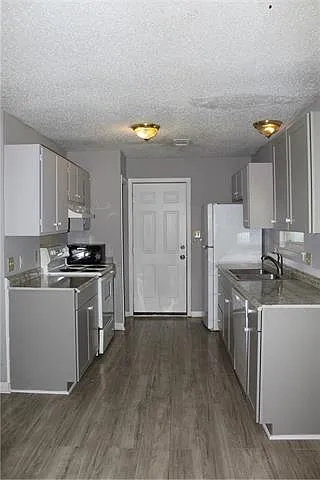 112 Mallard Dr — Photo 8