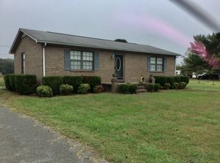 21 Mandy Ln, Fayetteville, TN 37334