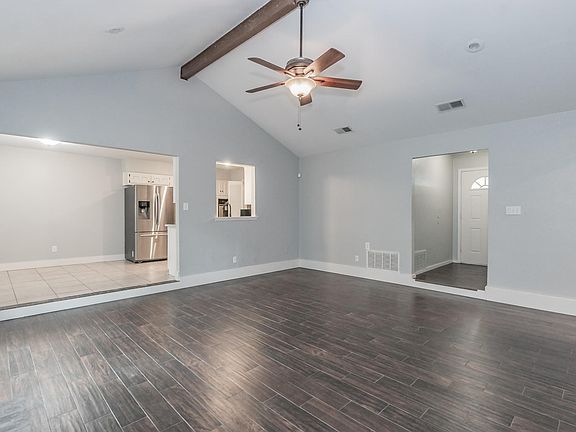 5th image of 3702 French Wood Dr