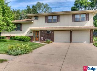 4914 Glasgow Ave, Omaha, NE 68157