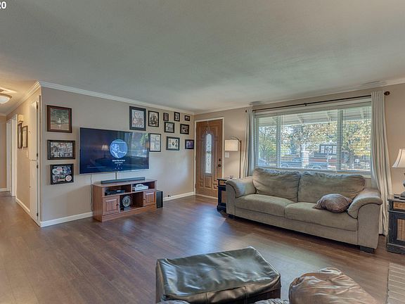 4th image of 3110 NE 152nd Ave